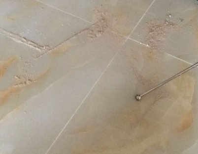中卫瓷砖空鼓维修公司分享粘合剂选择不当在瓷砖铺贴过程中可能导致以下问题